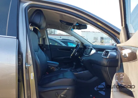 2016 Kia Sorento 3.3L Ex из США, поврежденный, VIN 5XYPH4A53GG096381